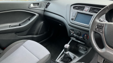 Hyundai i20 1.2 MPi Play 5dr Petrol Hatchback